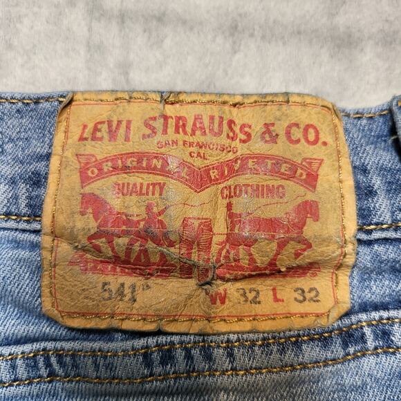 Levis 541 Jeans Mens 32x30 Blue Straight Leg Denim Distressed - Picture 3 of 10